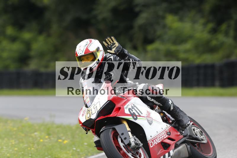 /37 28.07.2025 Dunlop Ride und Test Day ADR/Trackday Erfahren gelb Trackday schnell  rot/611
